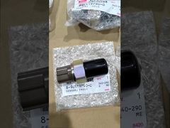 8-98119790-0 ДАТЧИК; НАЖИМАТЬ